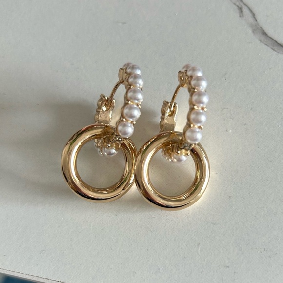 BaubleBar Jewelry - Pearl & Gold Double Hoop Earrings Sugarfix by Baublebar